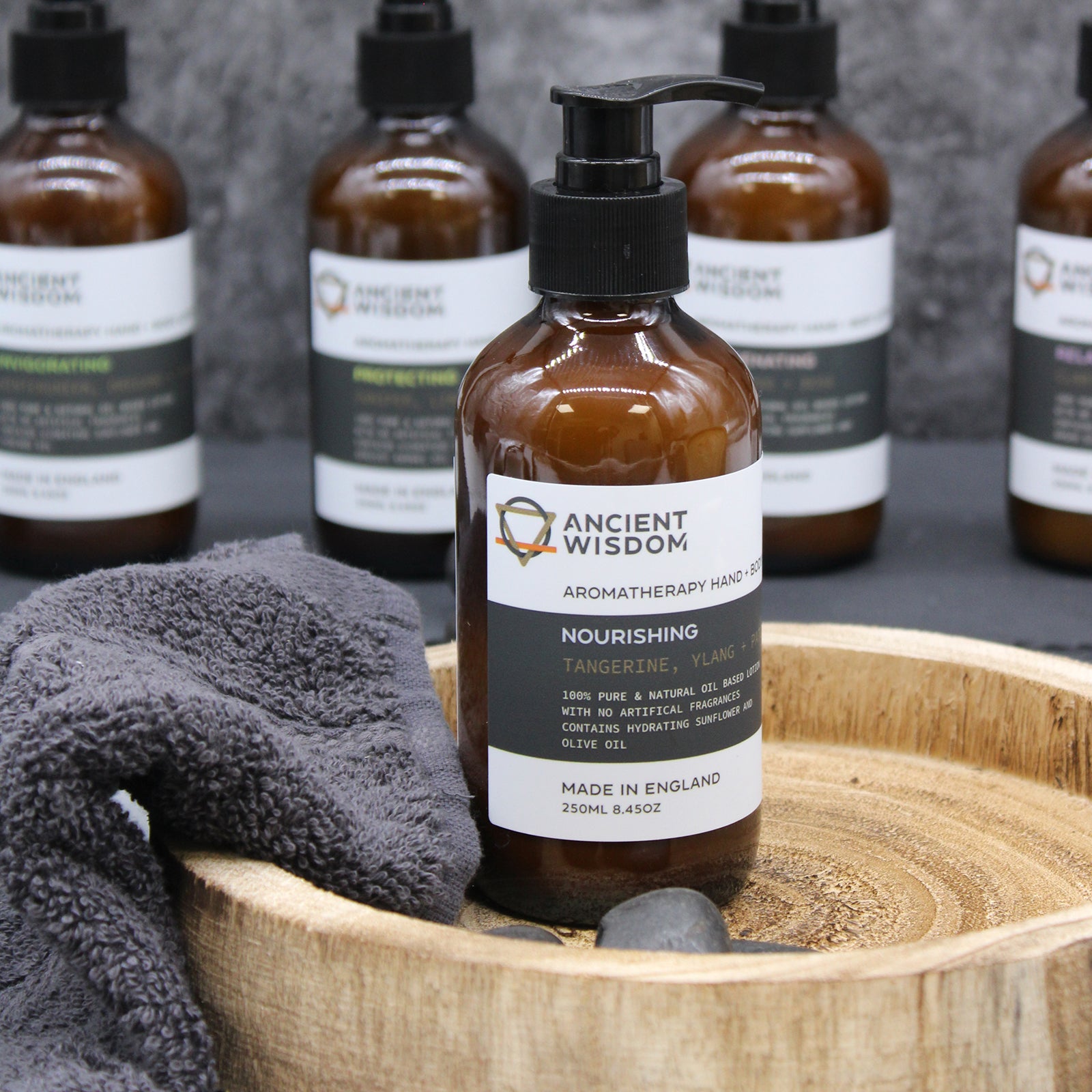 Loción para manos y cuerpo de mandarina, Ylang Ylang y Pachuli 250ml